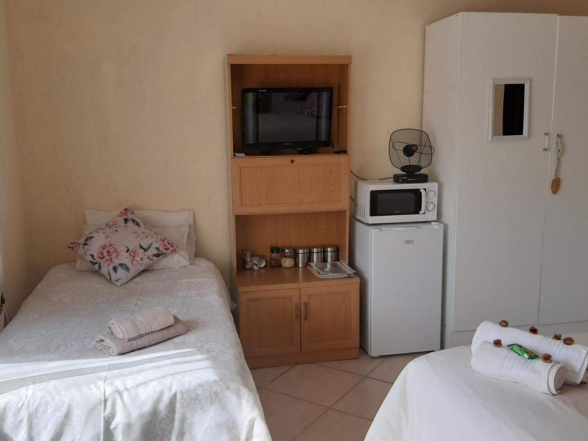 Aloes Bush Stay Hoedspruit Exterior foto